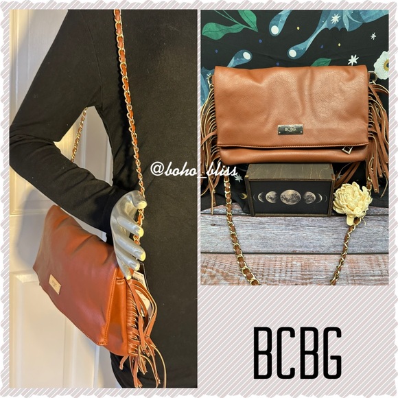 BCBG | Brown Fringe Deep Pocket Shoulder Bag NWT - Picture 2 of 7